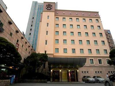 Sunshine Hotel 3*